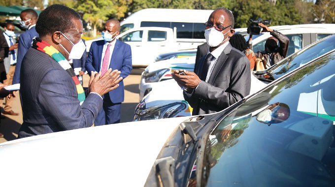 Lovemore Madhuku defends receiving Isuzu D-Max twin cab from Mnangagwa